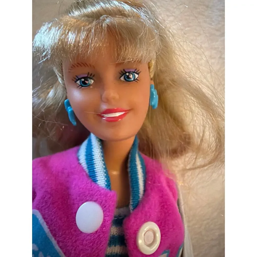 Vintage 1988 Hasbro Maxie Doll Maxie's World Varsity Cheerleader Outfit Blonde